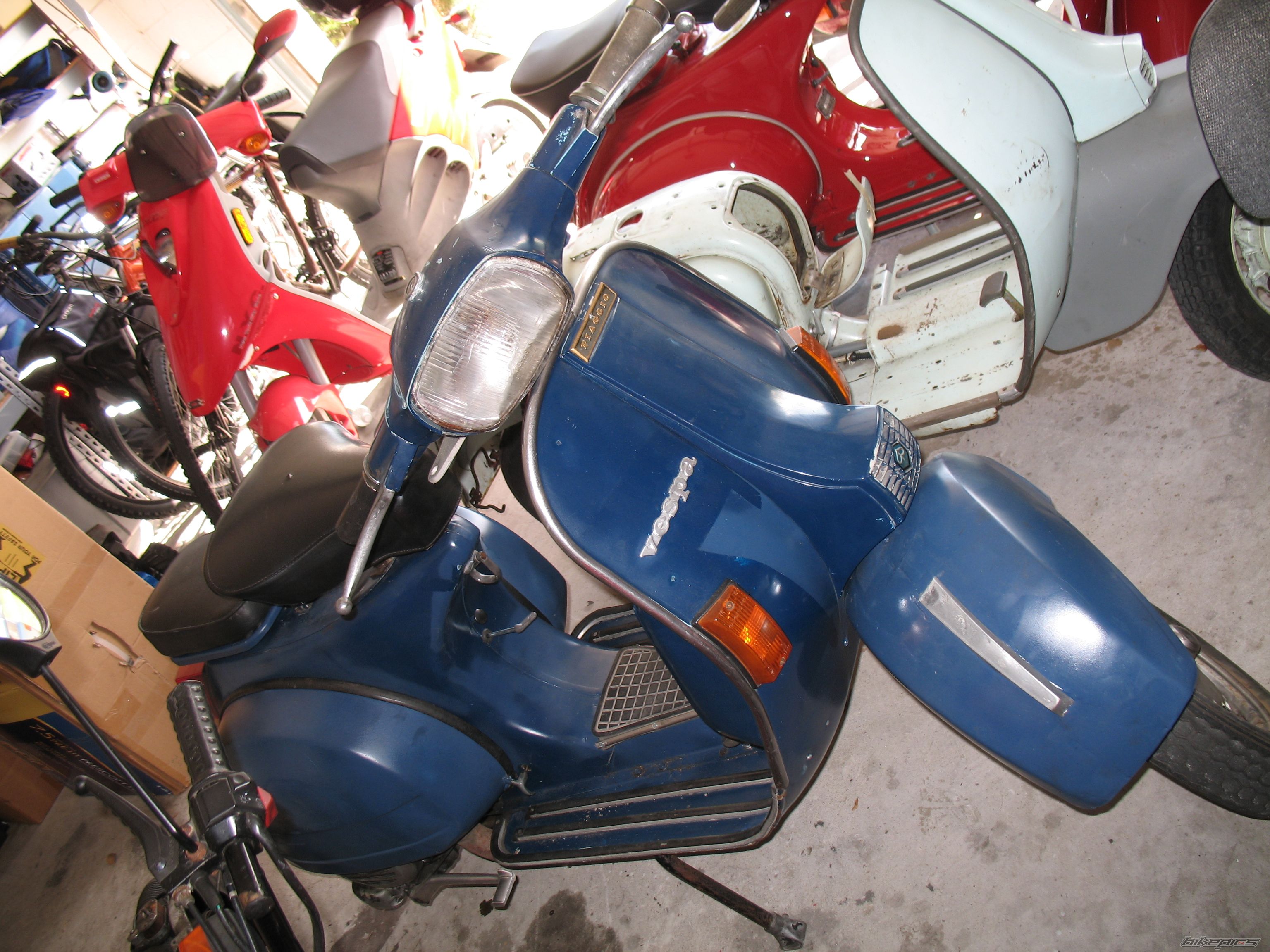 Photo 1371645