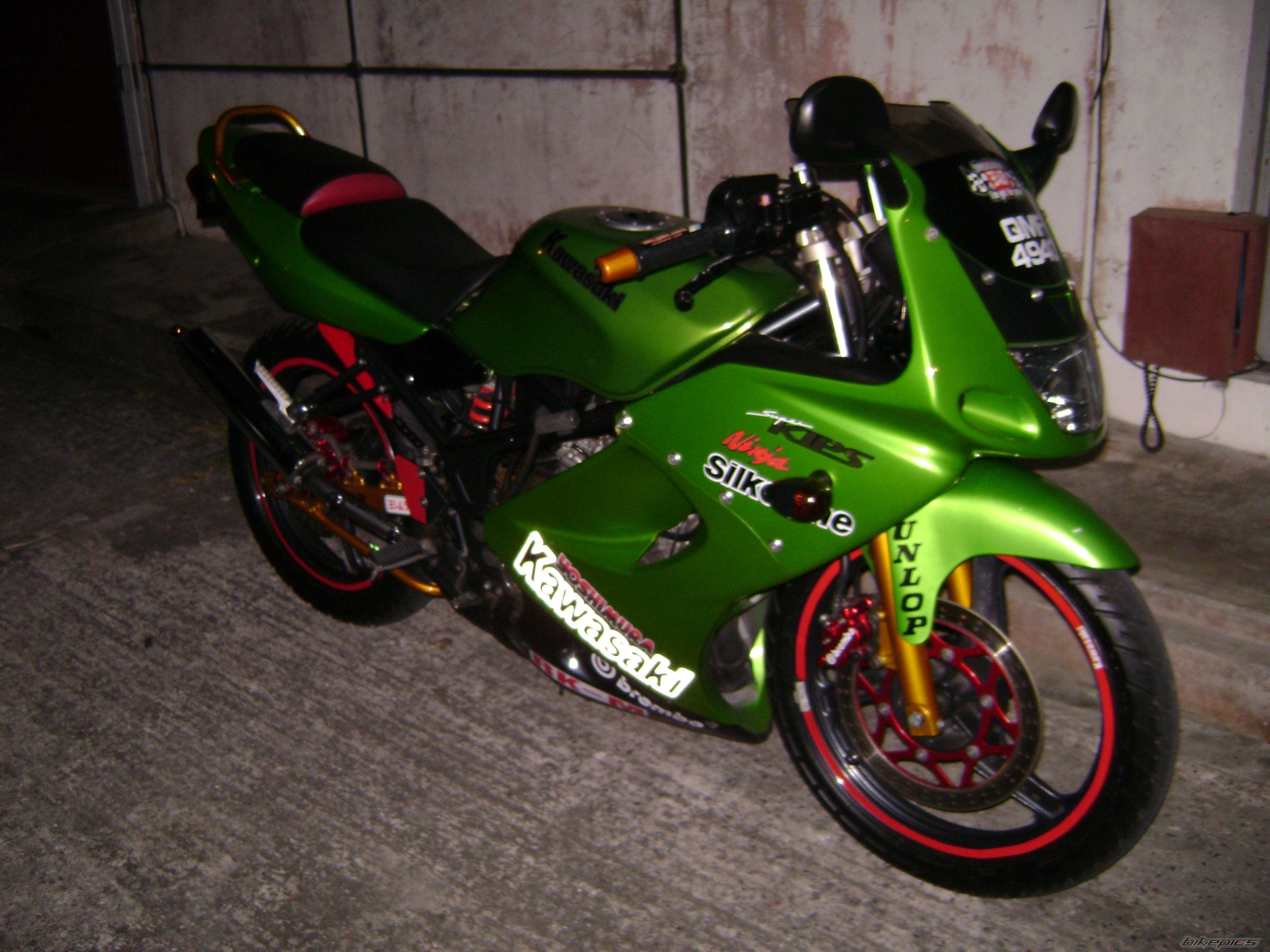 Photo 1371682