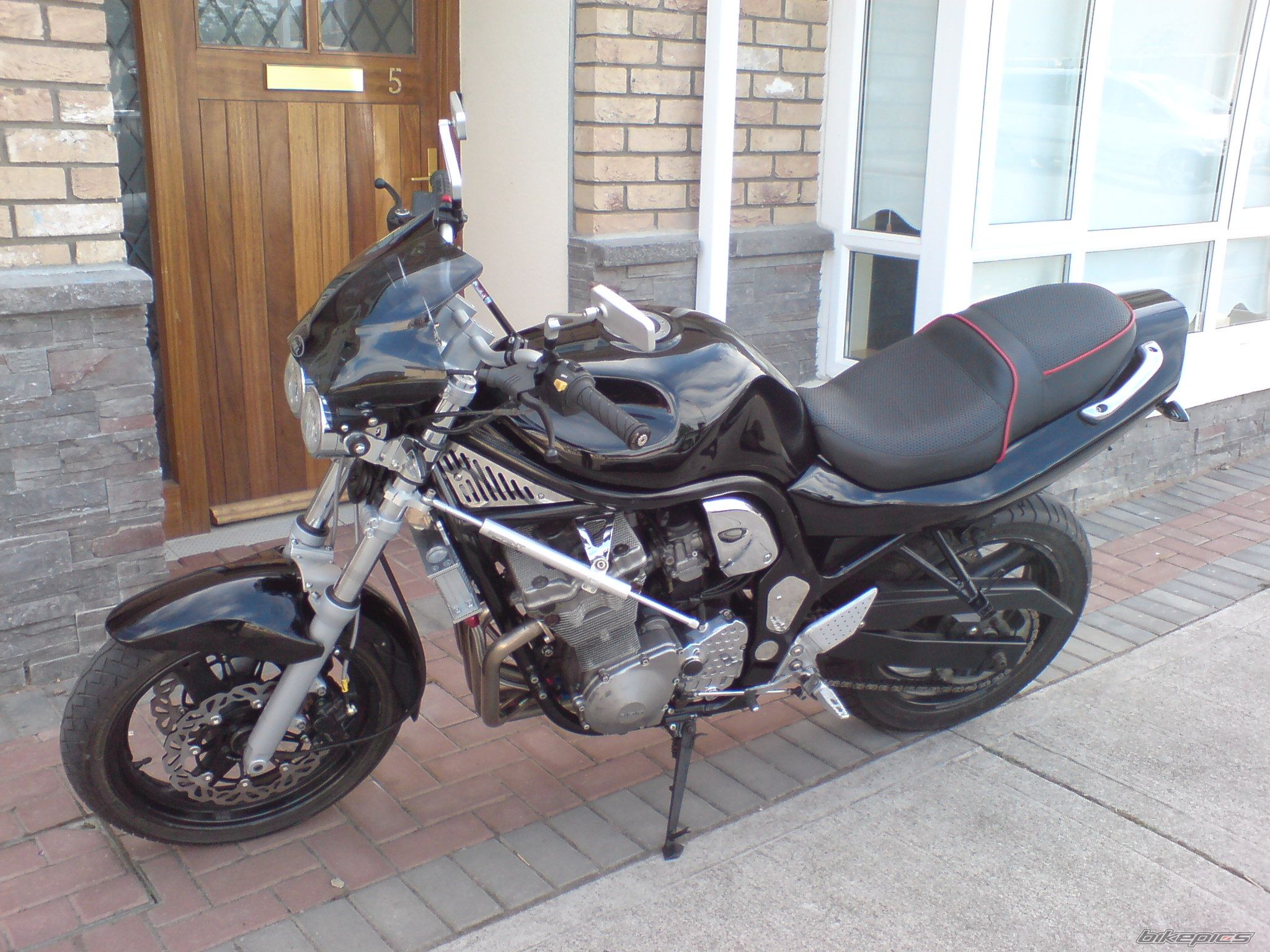 Photo 1371739