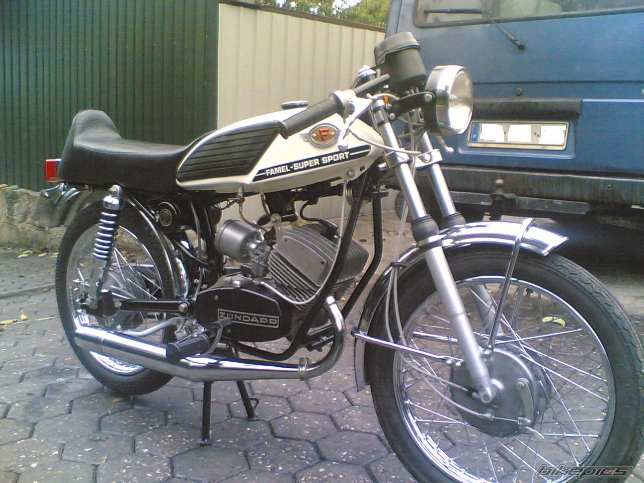 Bike Photo 1371937