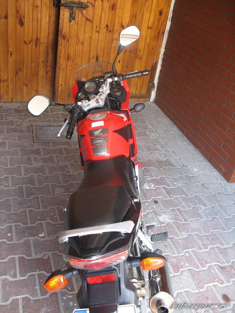 Photo 1371993