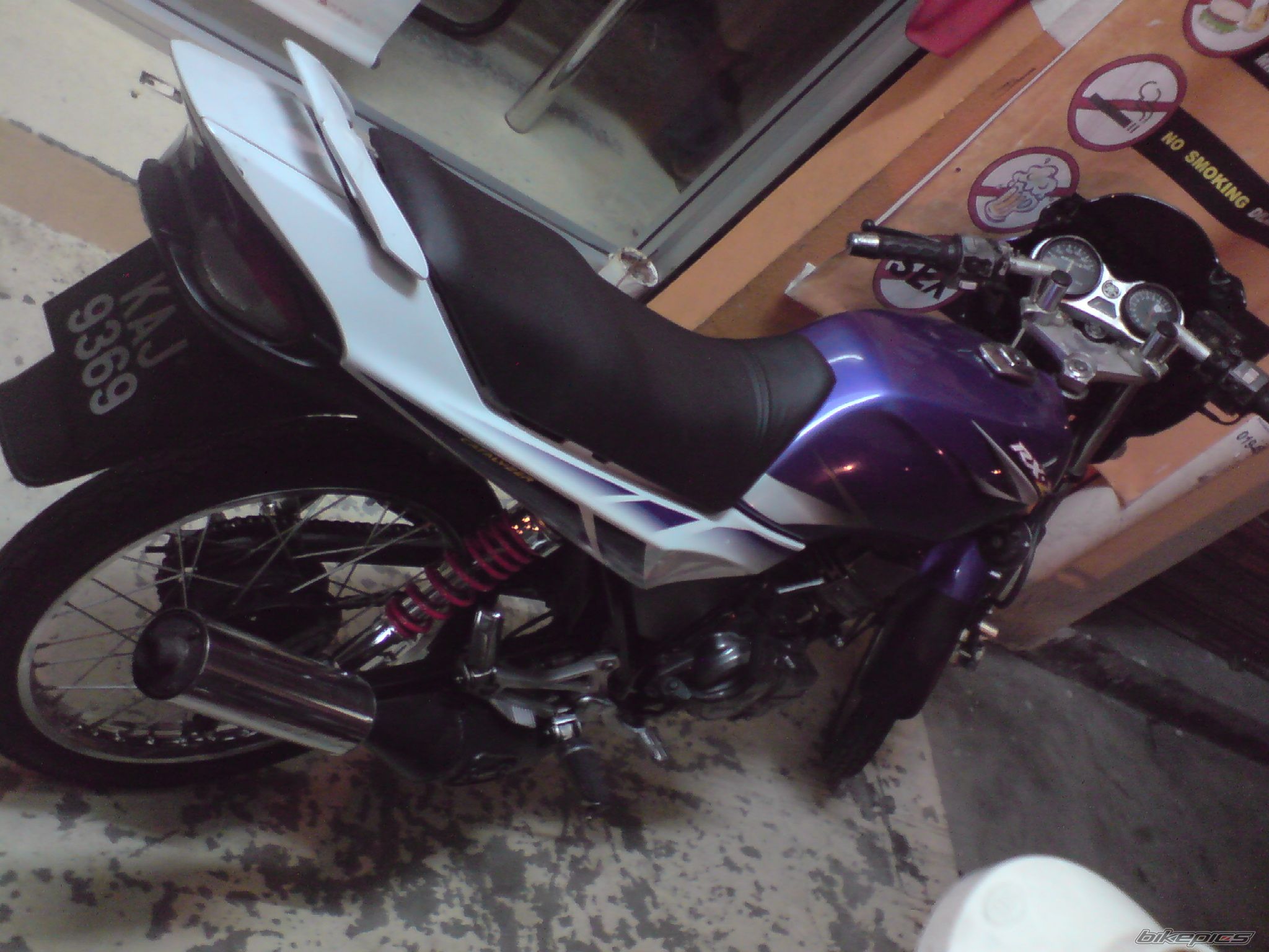 Photo 1372078