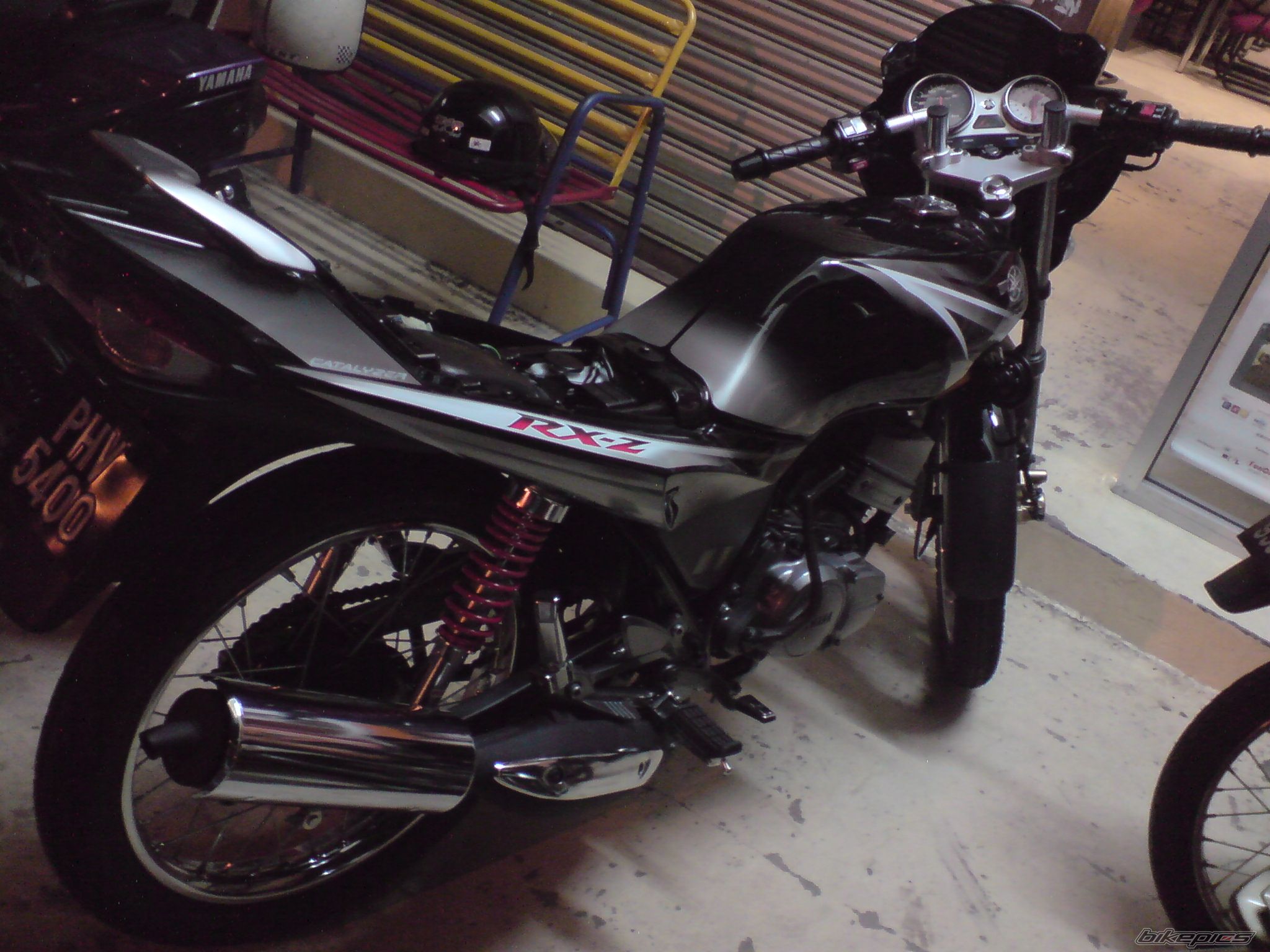 Photo 1372087