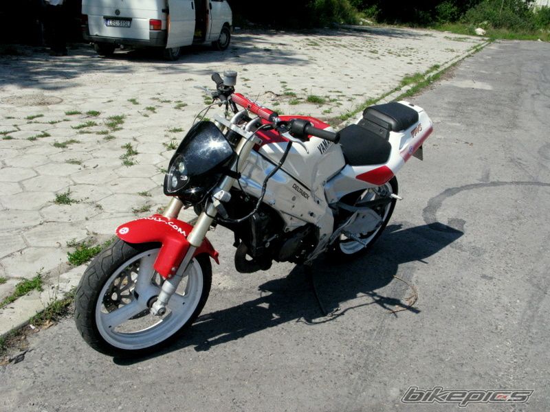 Photo 1372171