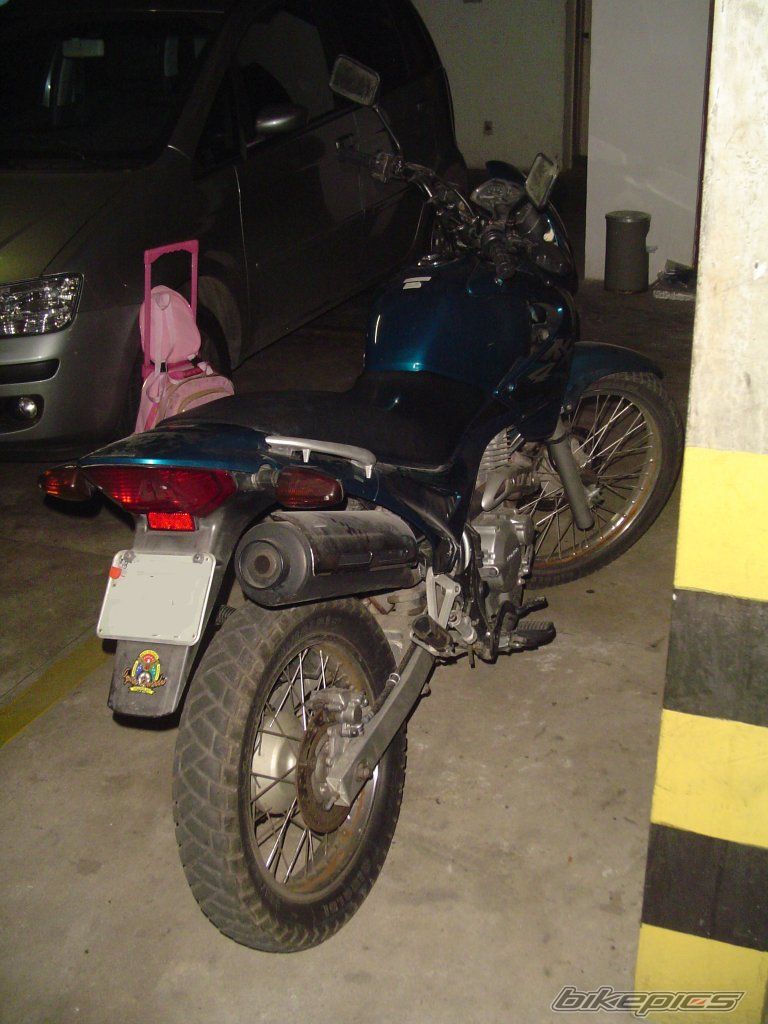 Photo 1372184