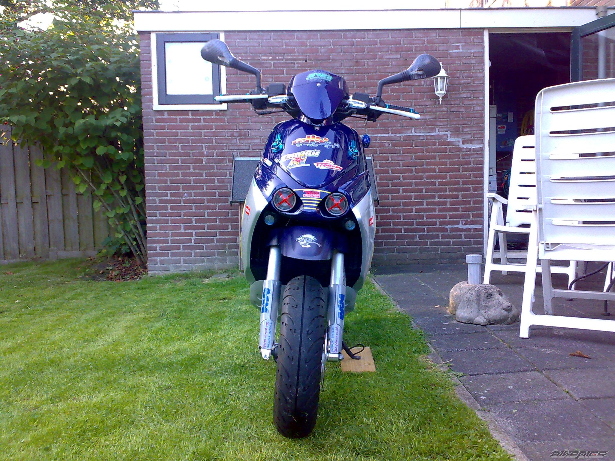 Photo 1372252