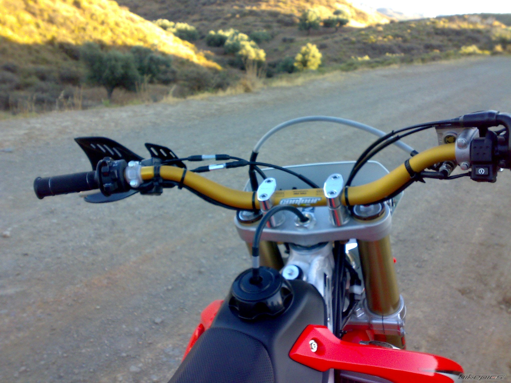 Photo 1372265