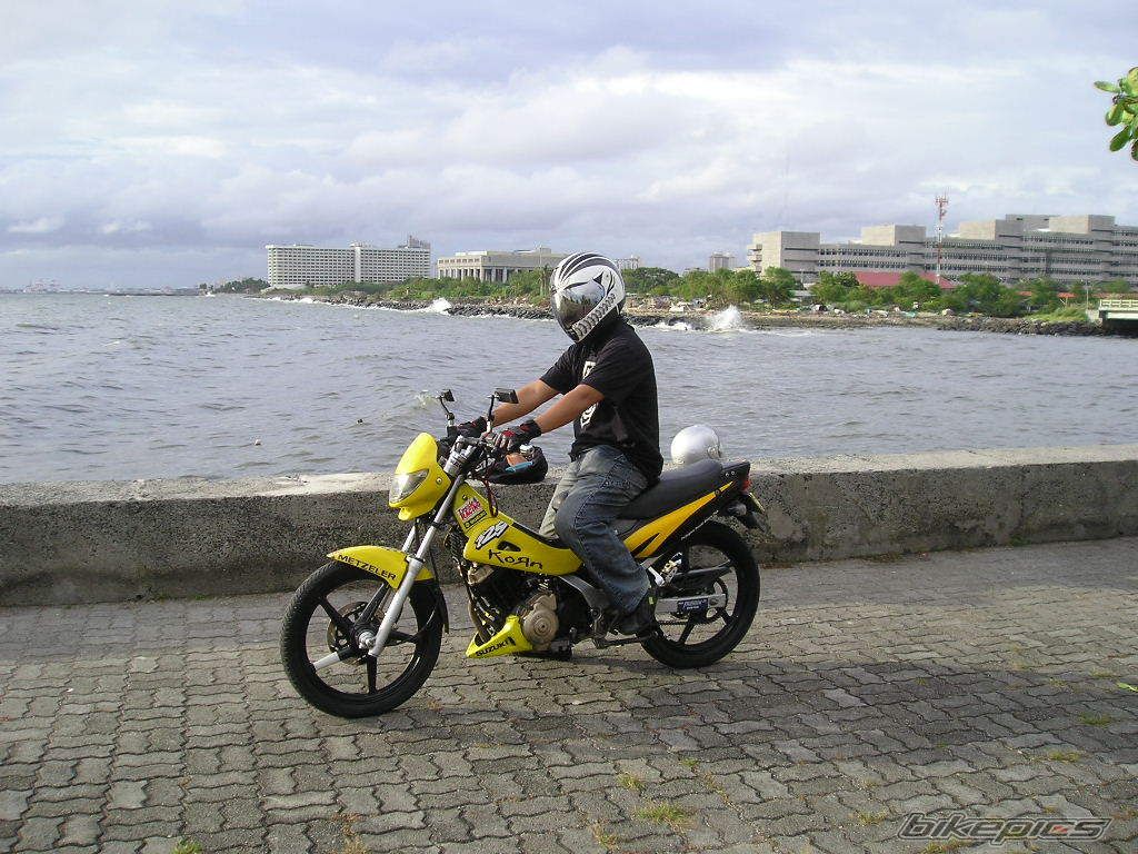 Photo 1372322
