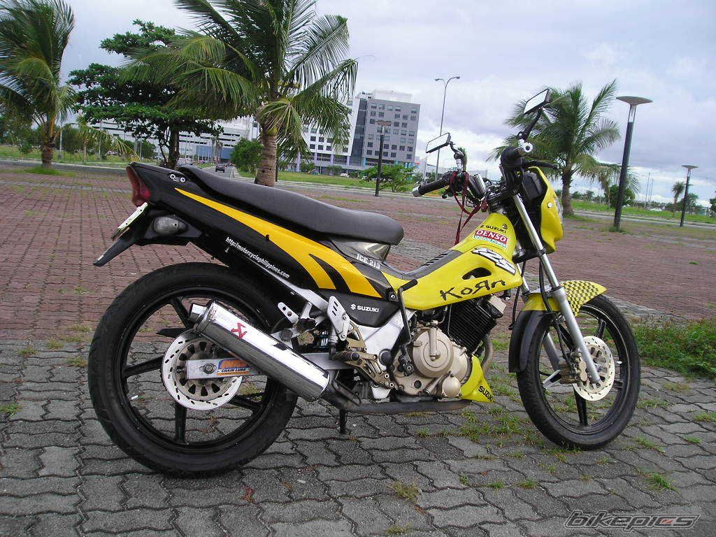 Photo 1372323