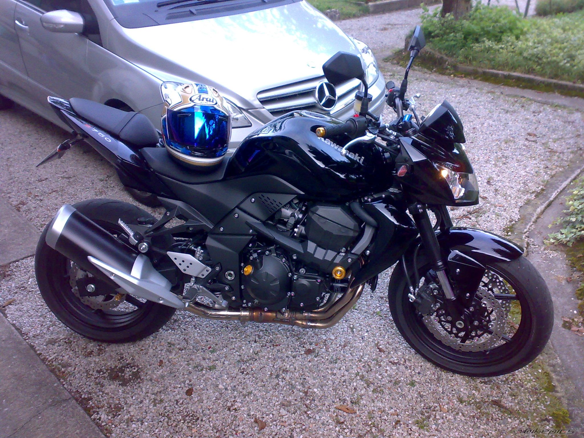 Photo 1372340