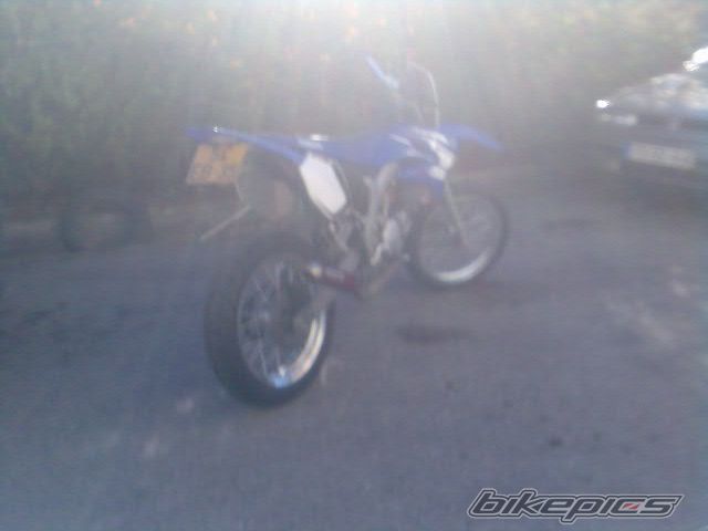 Photo 1372372