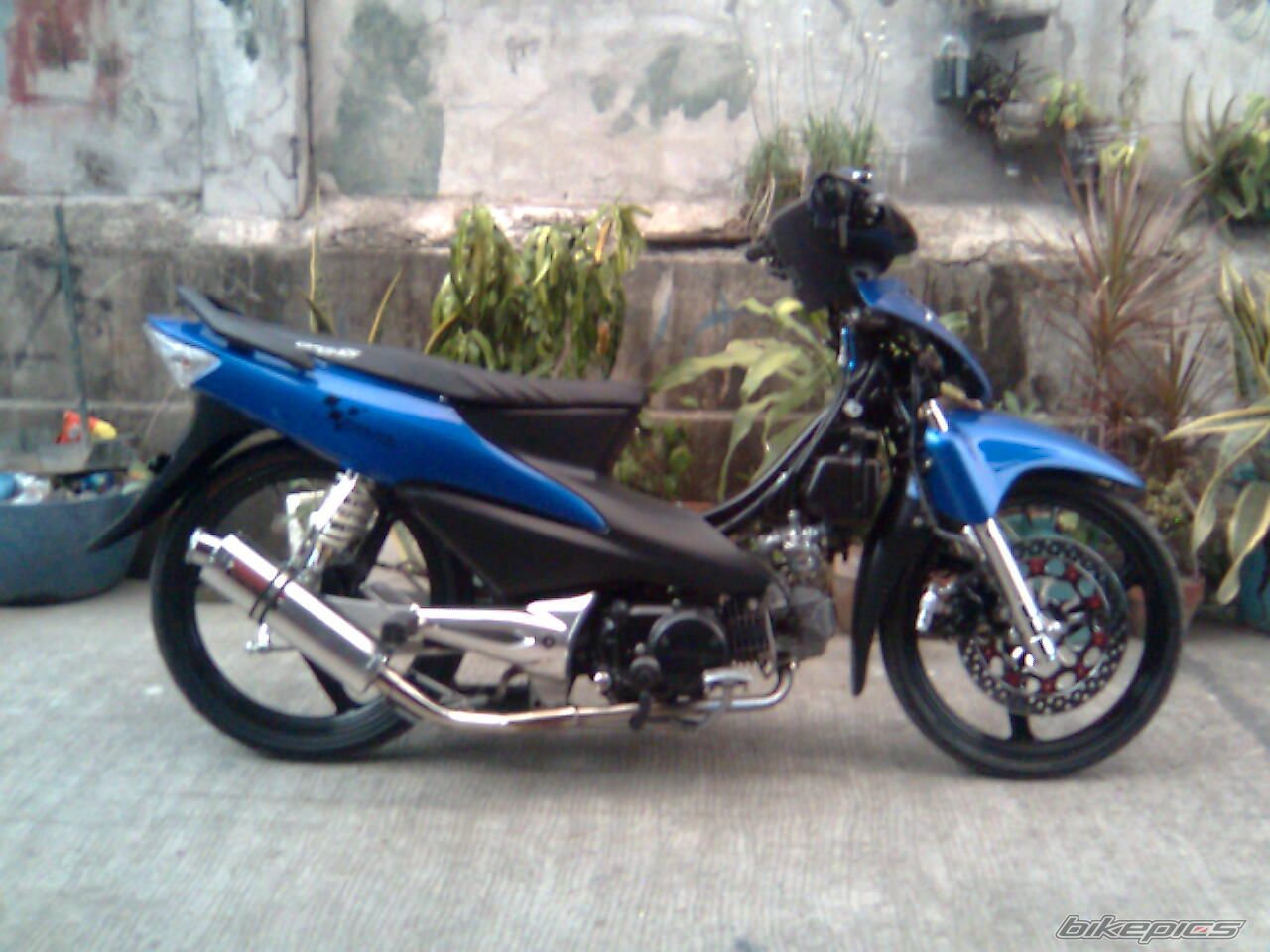 Photo 1372380