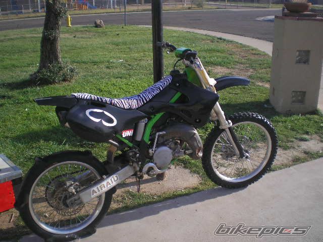 Photo 1372404