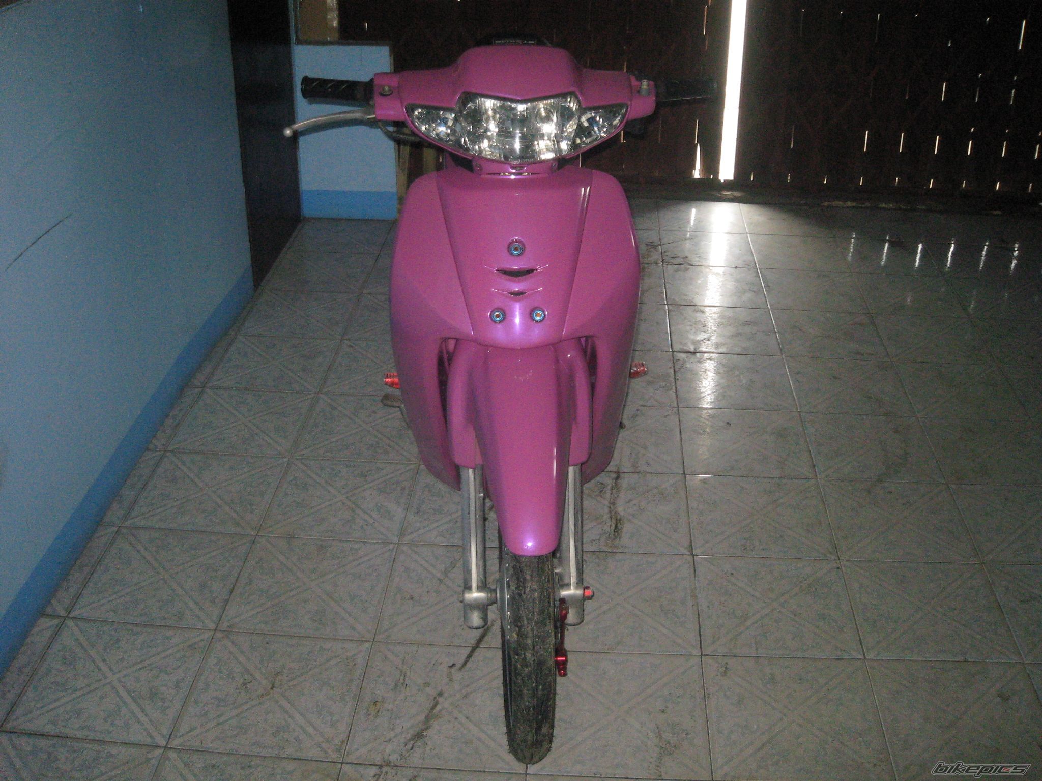 Photo 1372413