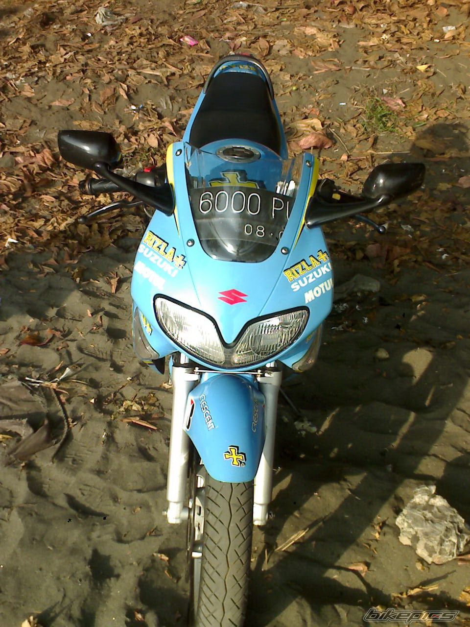 Photo 1372449