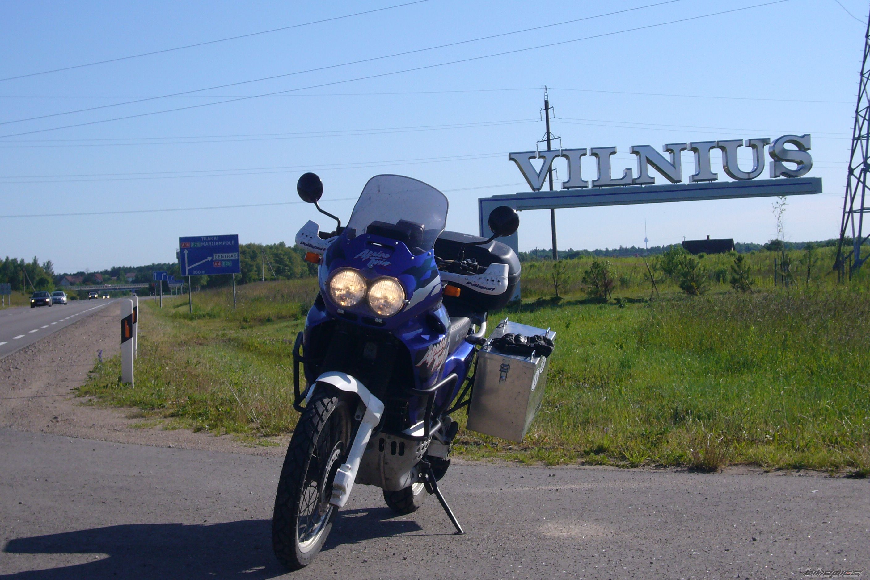 Photo 1372508