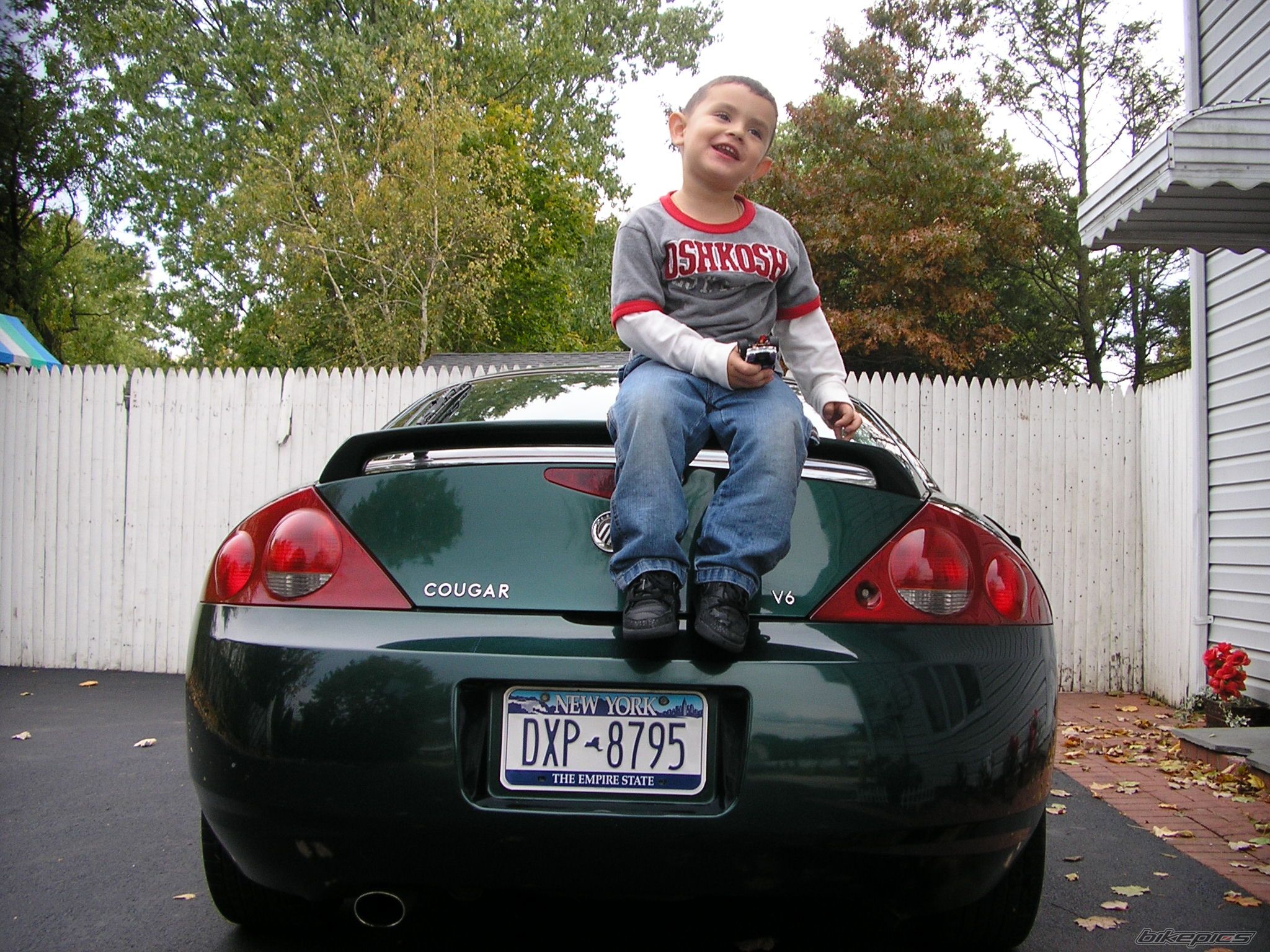 Photo 1372762