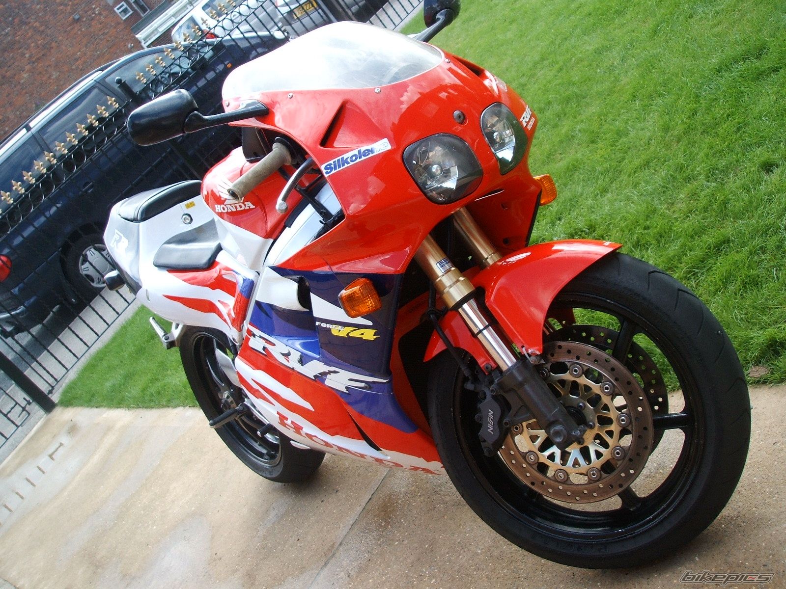 Photo 1372842