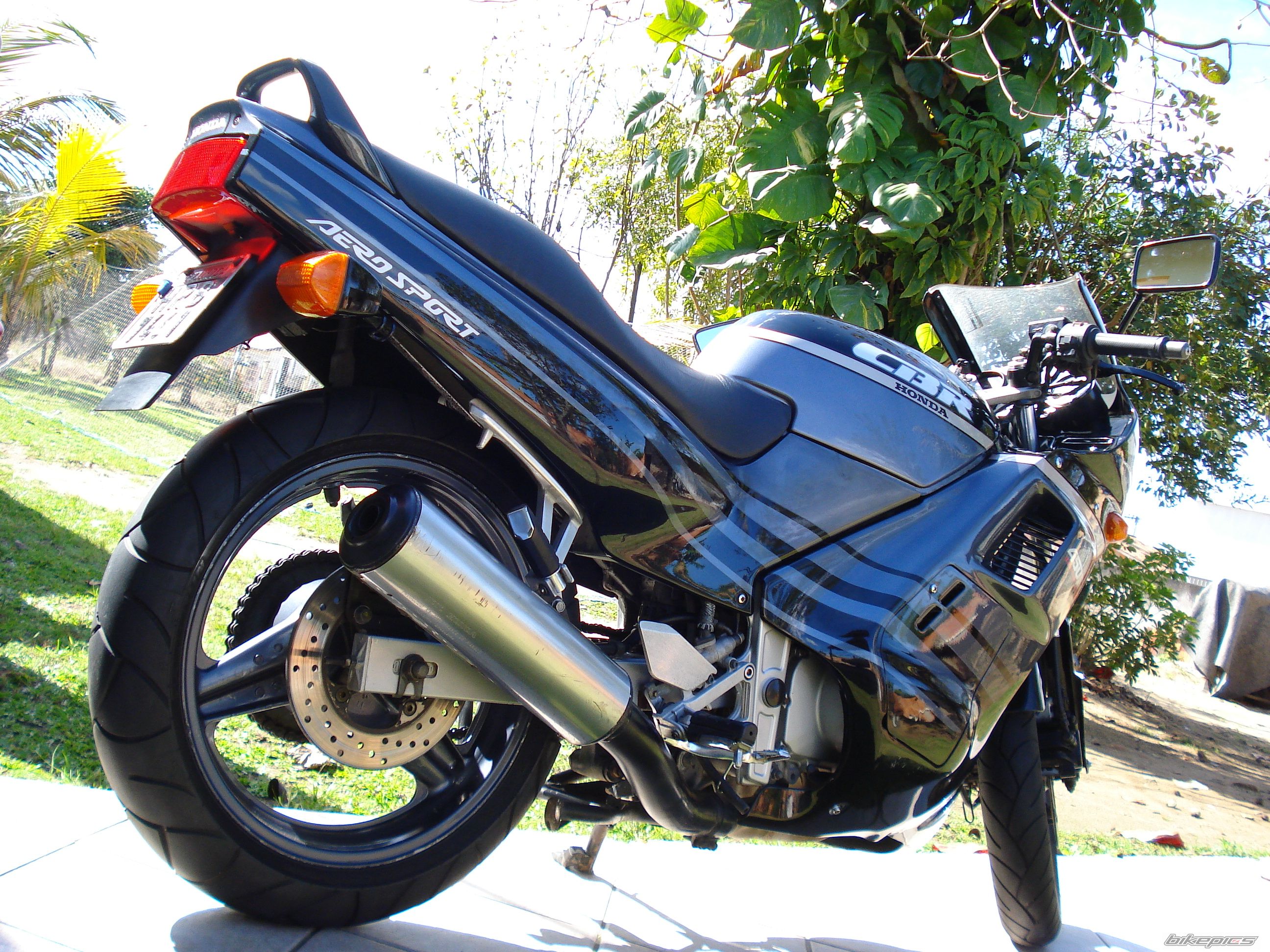Photo 1372867