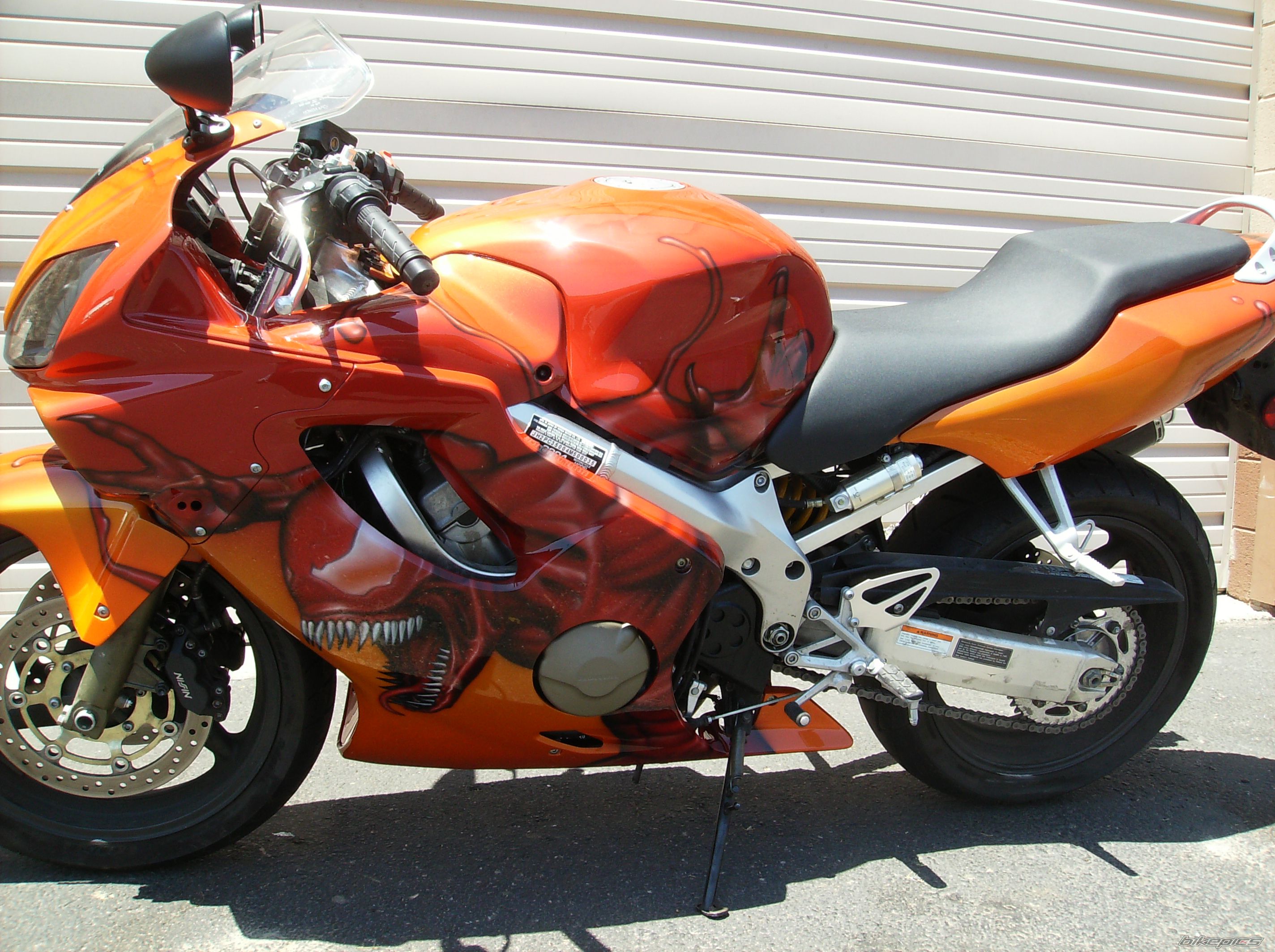 Photo 1372874