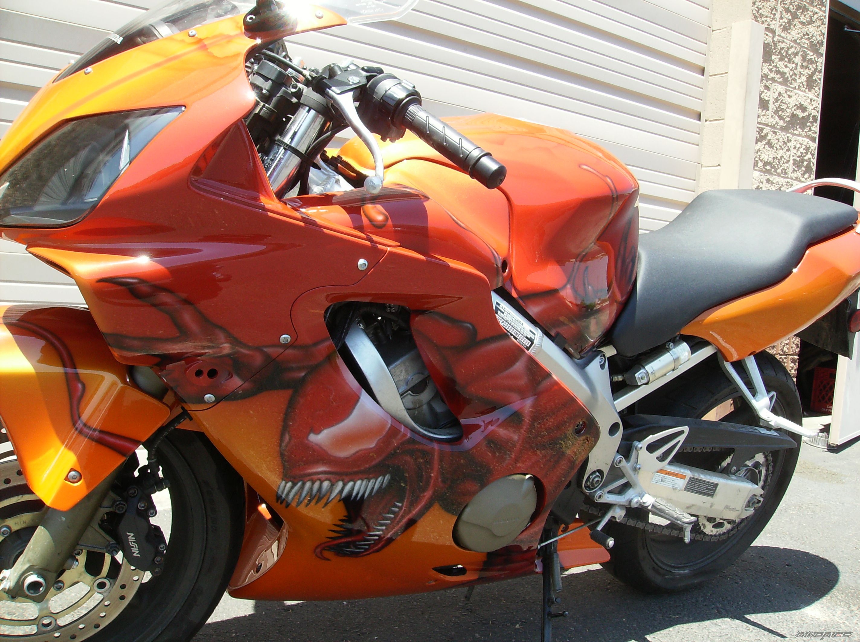 Photo 1372876