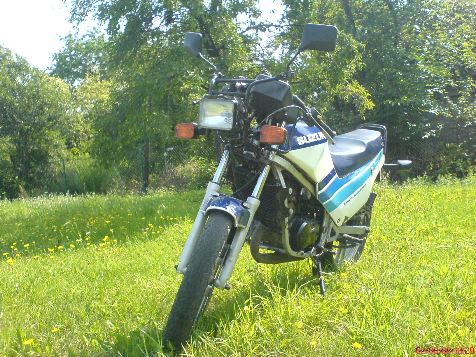 Photo 1372938
