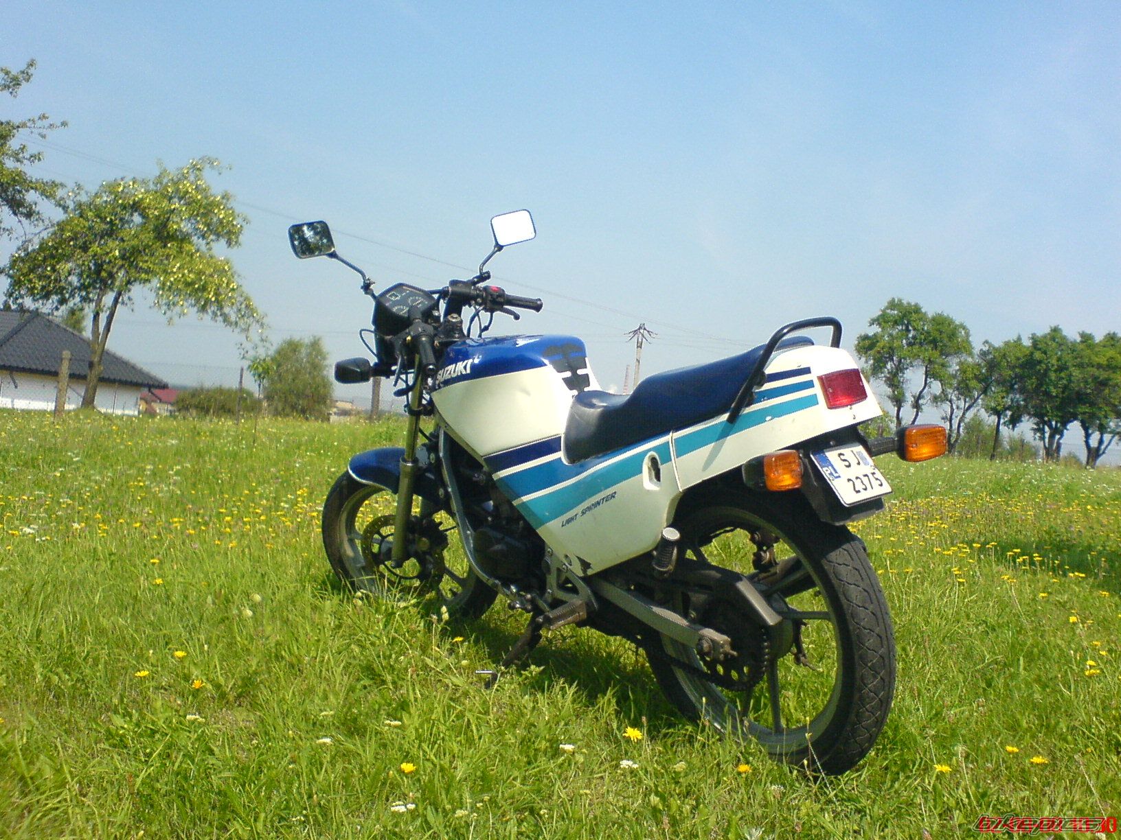 Photo 1372947