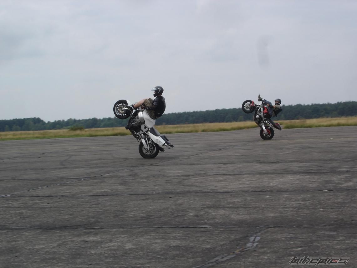Photo 1372976