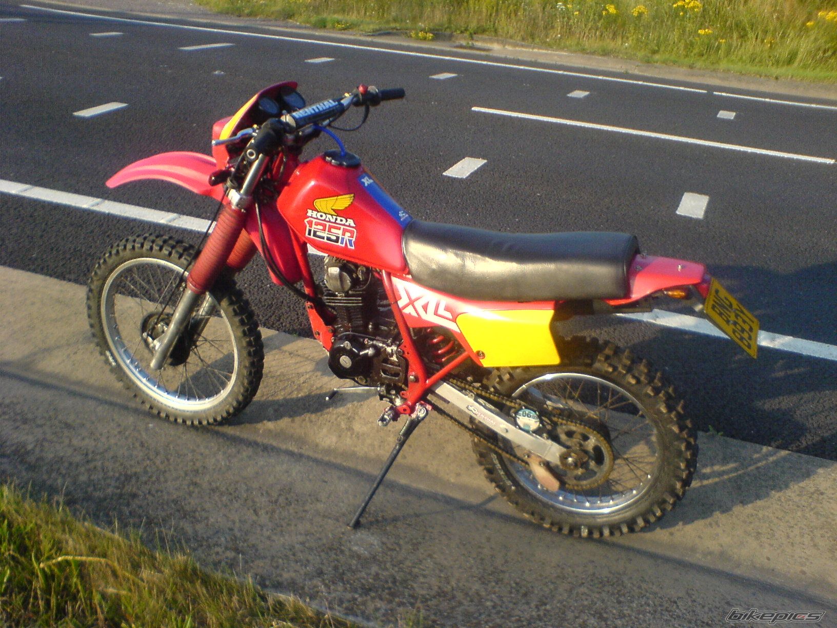 Photo 1373130