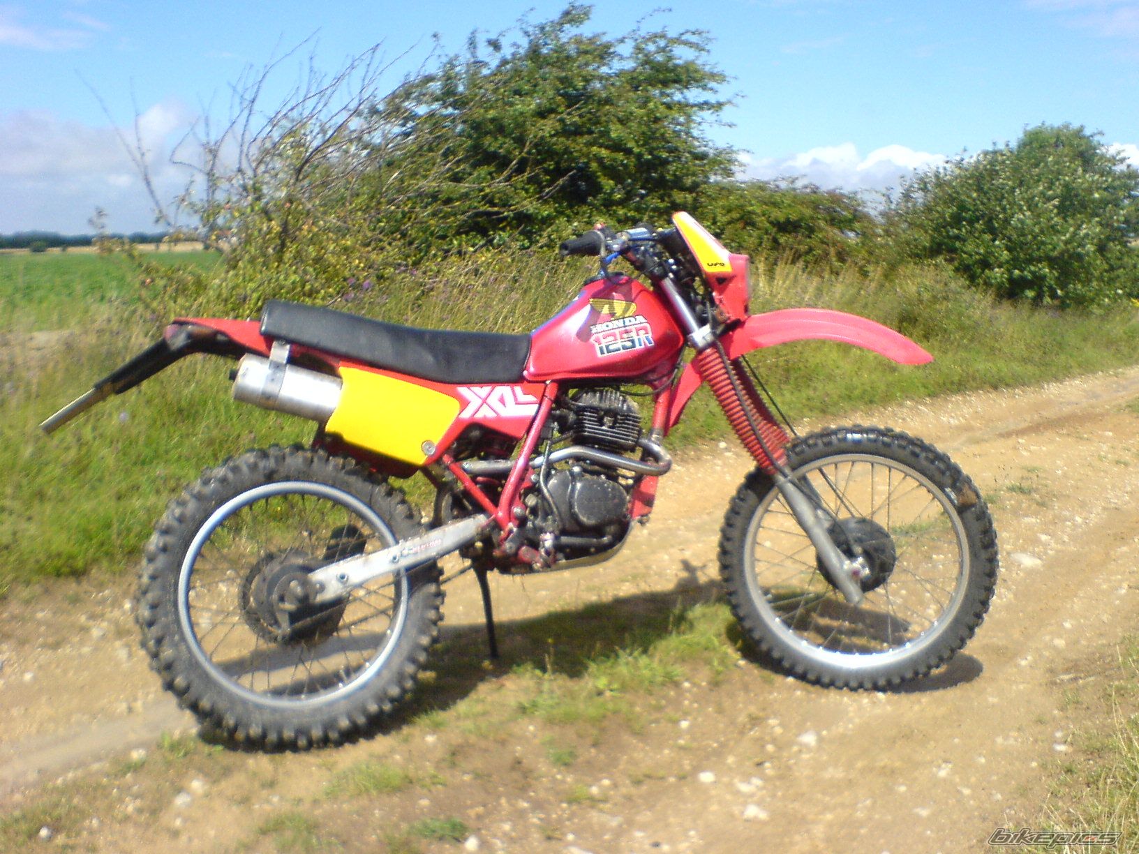 Photo 1373135