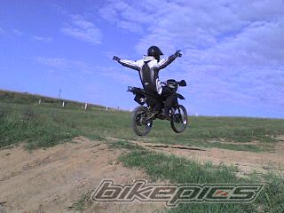 Photo 1373196