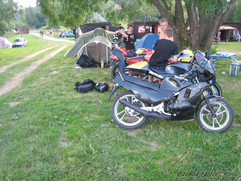 Photo 1373207