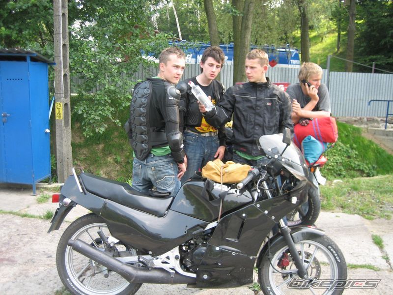 Photo 1373225