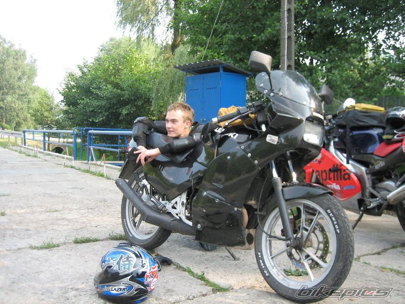 Photo 1373227