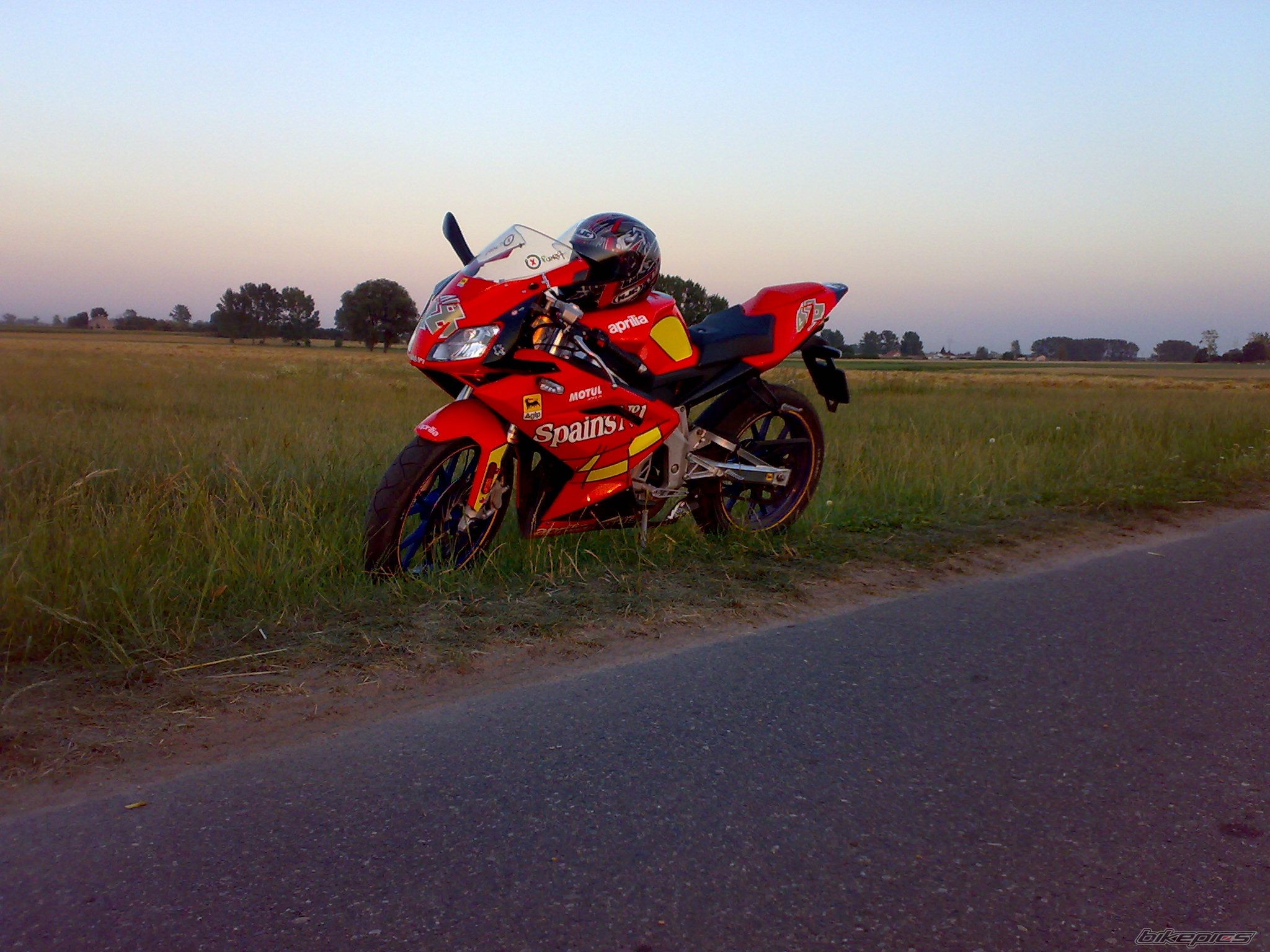 Photo 1373235