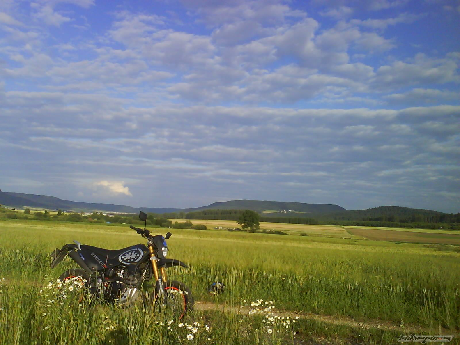 Photo 1373247
