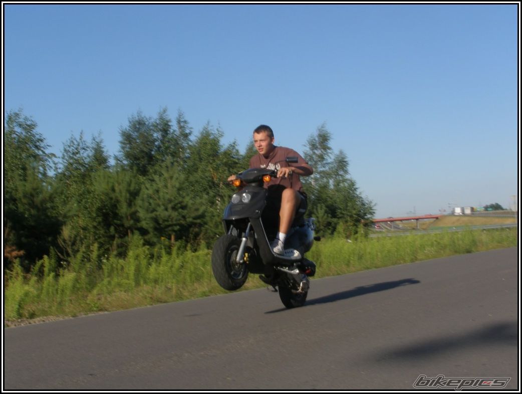 Photo 1373270