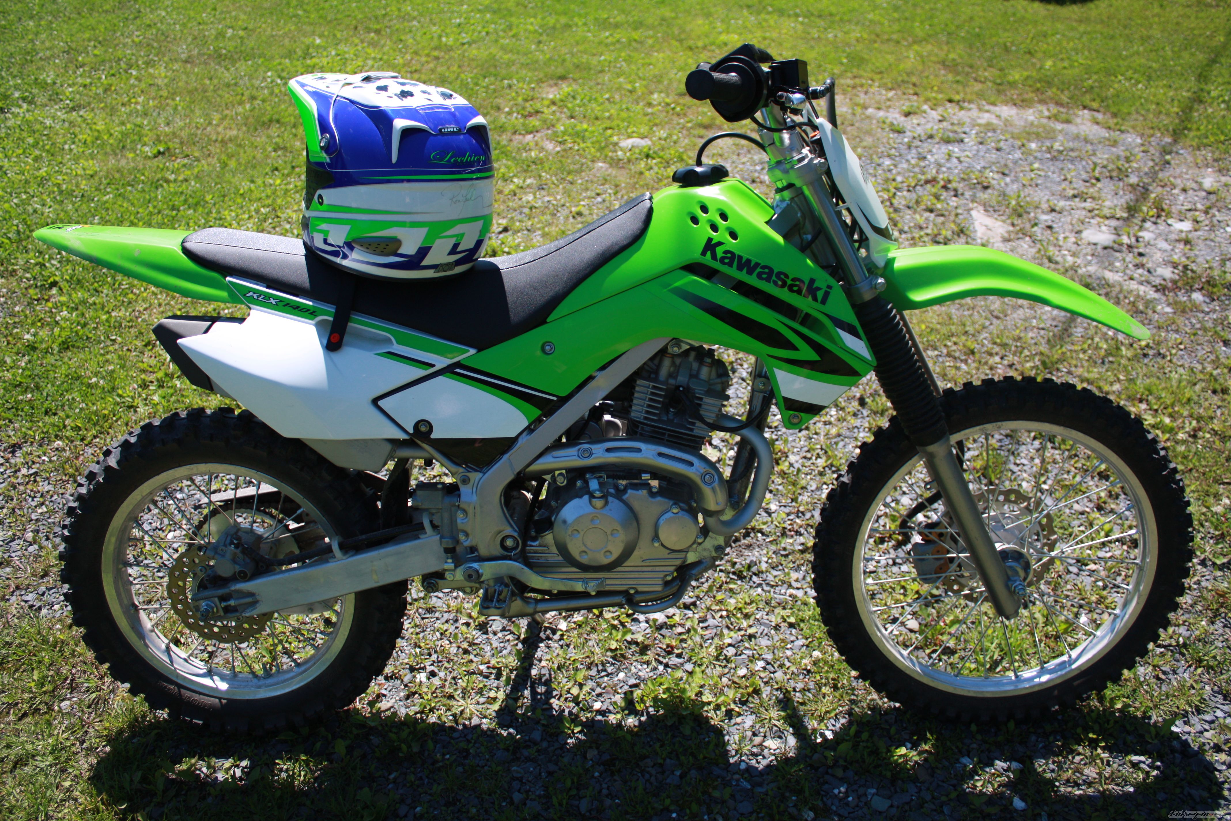 Photo 1373339