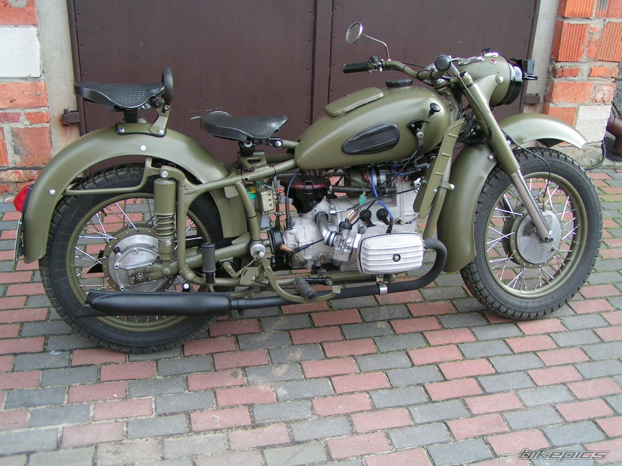 Photo 1373413