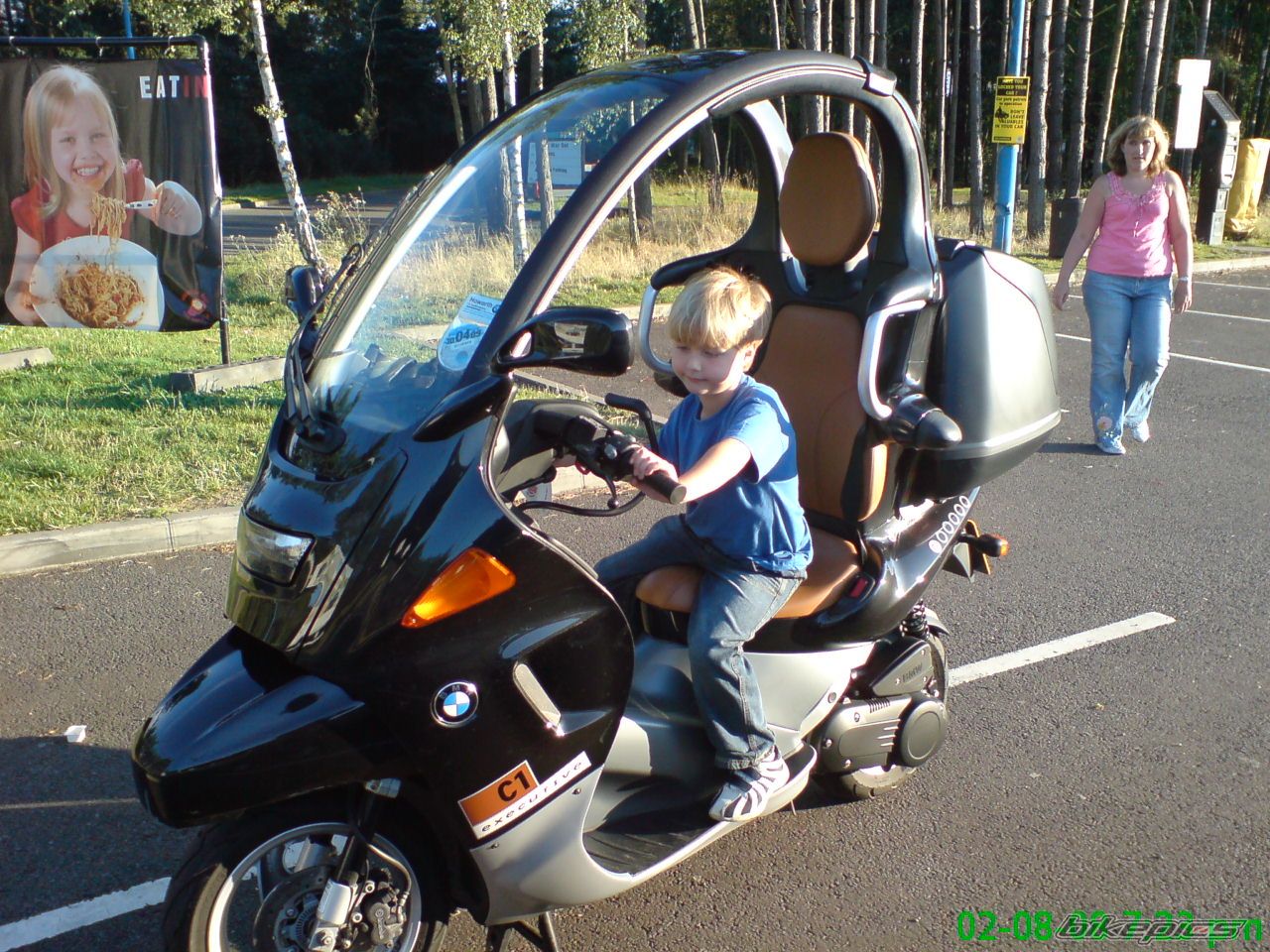 Photo 1373429
