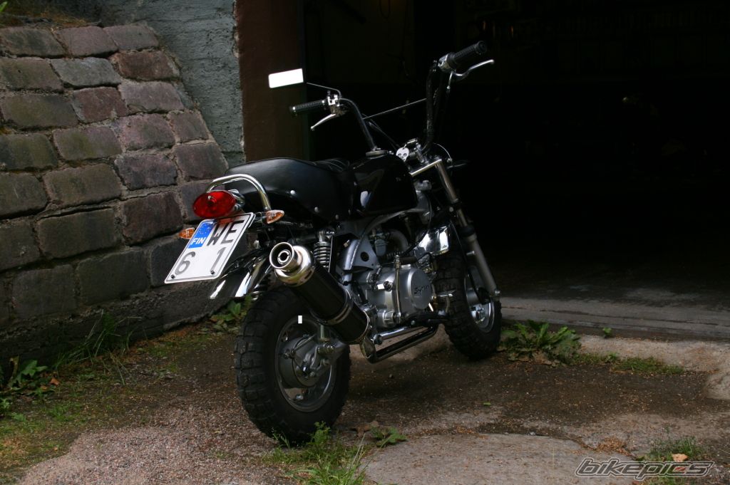 Photo 1373438