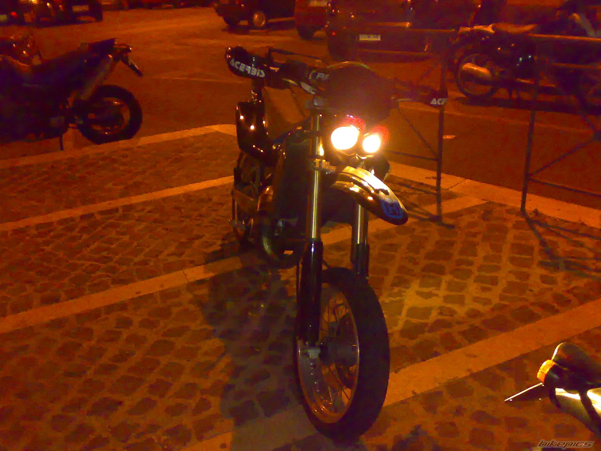 Photo 1373475