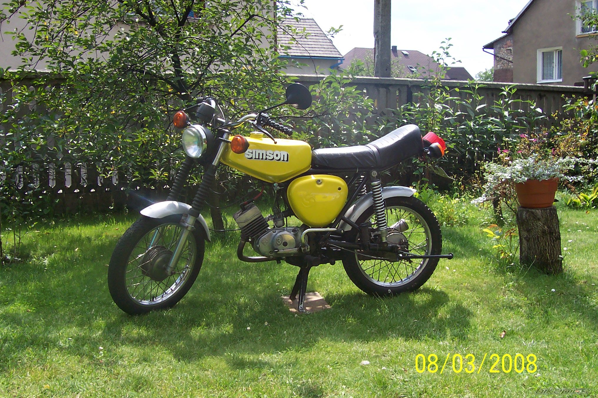 Photo 1373506