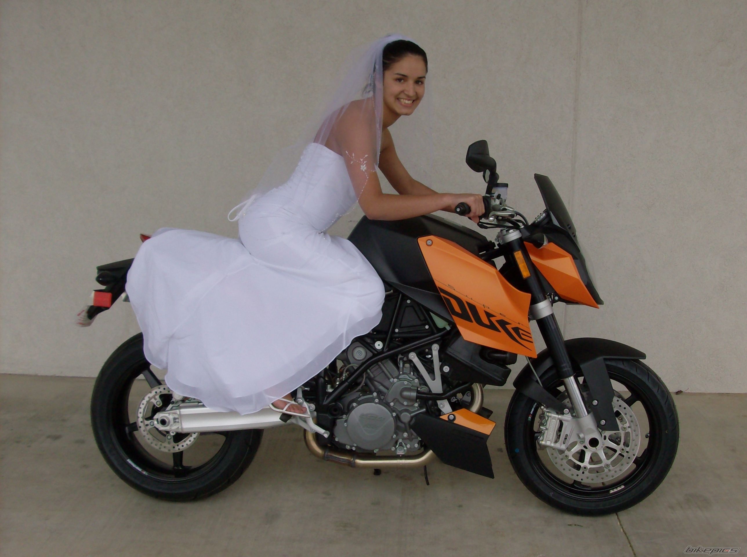 Bike Photo 1373570
