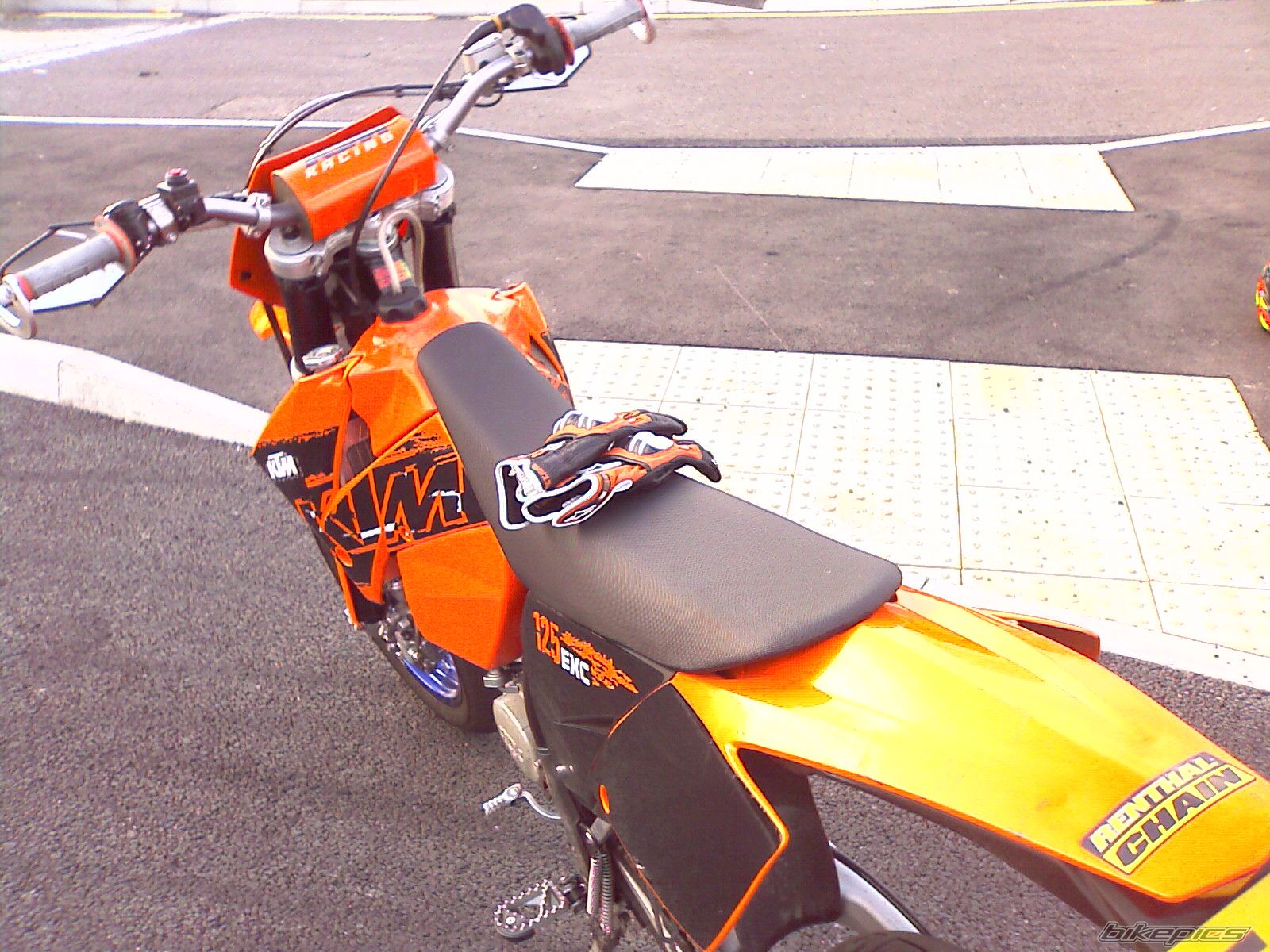 Bike Photo 1373610
