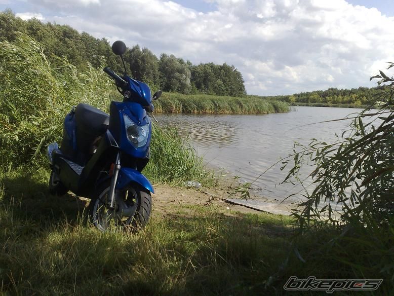 Photo 1373689