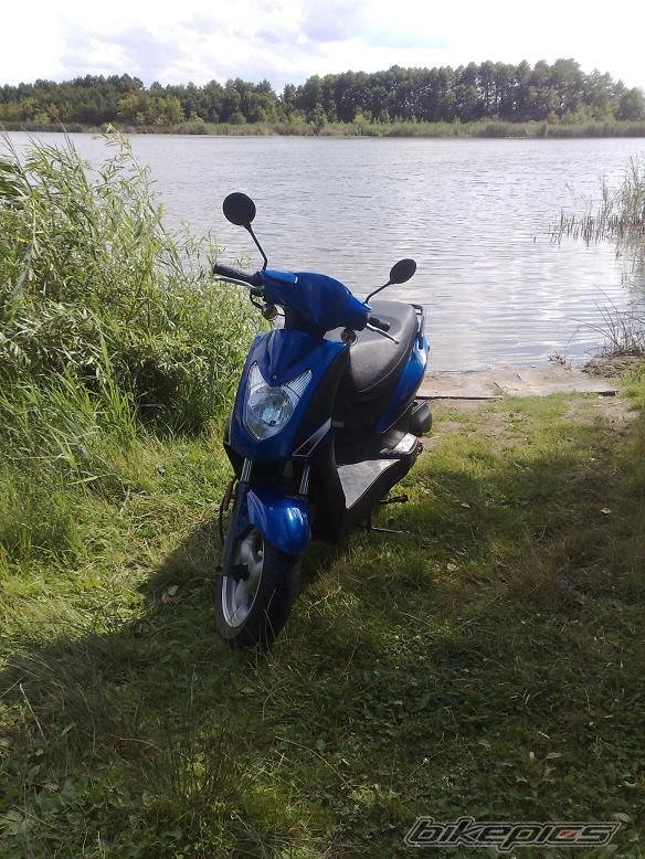 Photo 1373695