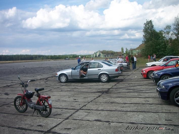 Photo 1373753