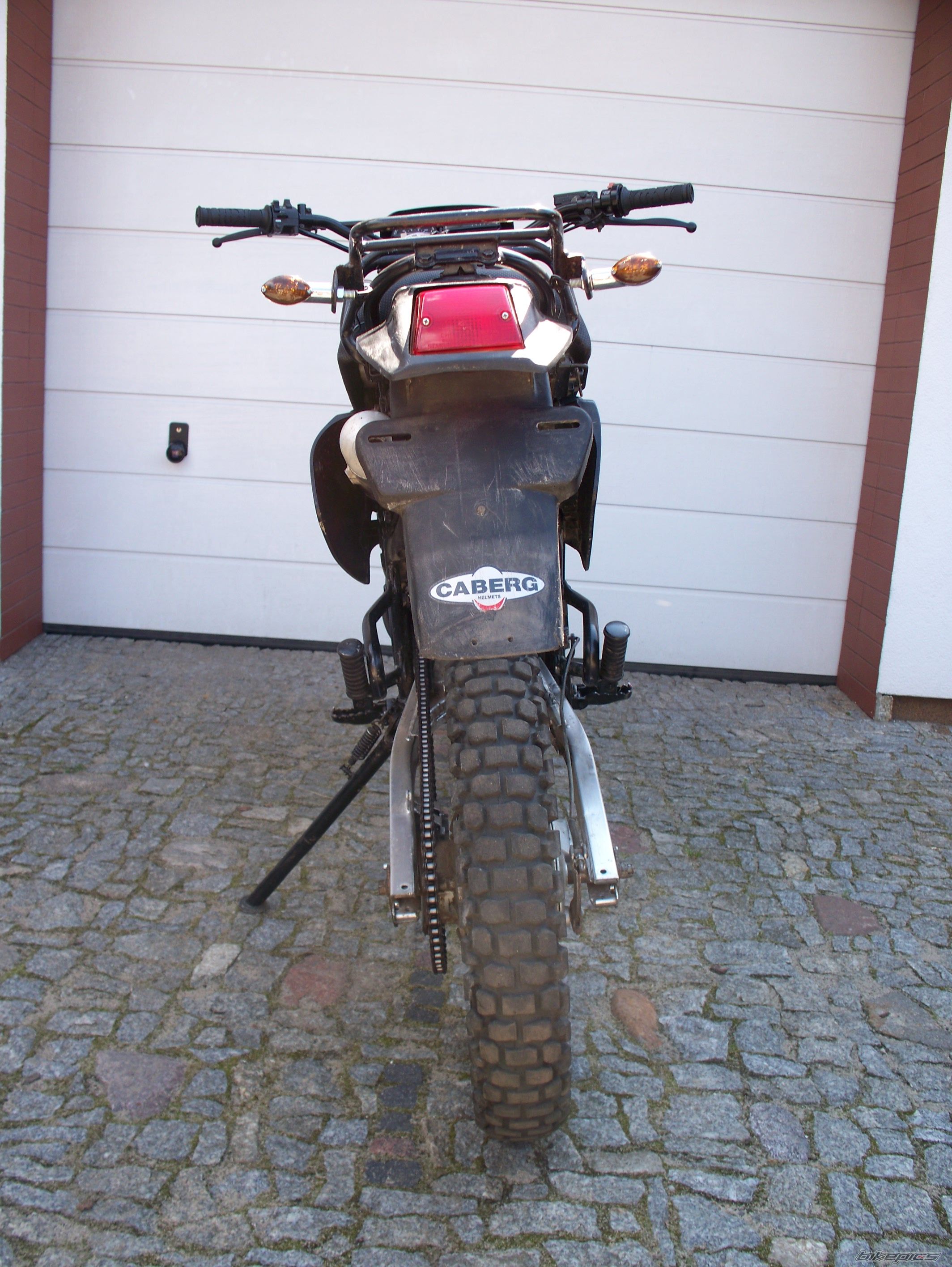 Photo 1373814