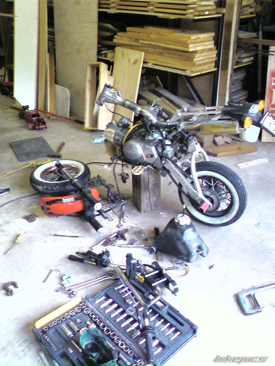 Photo 1373836